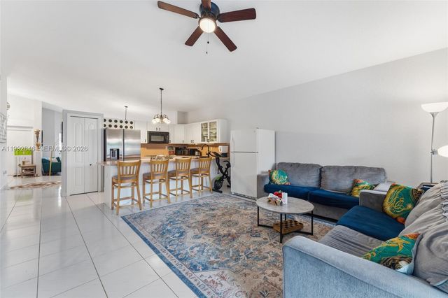 8790 NW 142nd St, Miami Lakes, FL 33018