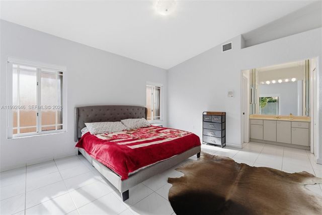 8790 NW 142nd St, Miami Lakes, FL 33018