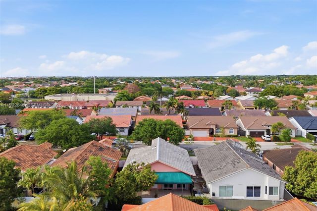 8790 NW 142nd St, Miami Lakes, FL 33018