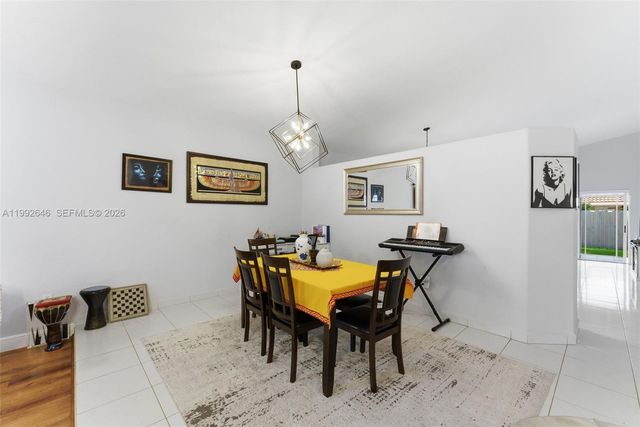 8790 NW 142nd St, Miami Lakes, FL 33018