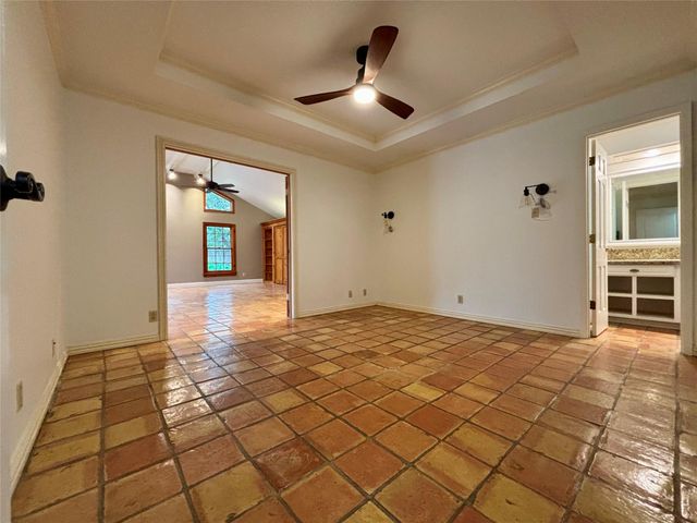 116 Bougainvillea Street, Lake Jackson, TX 77566