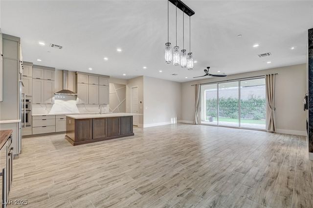 3395 Stone View Avenue, Henderson, NV 89044