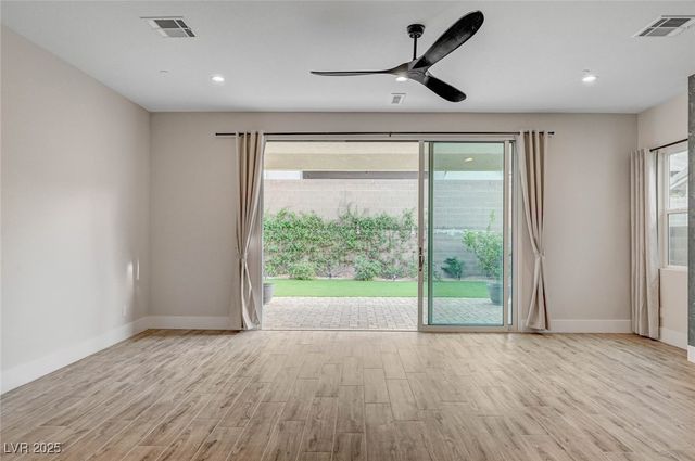 3395 Stone View Avenue, Henderson, NV 89044