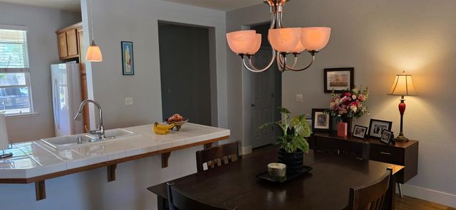 602 E Abbott Avenue, Reedley, CA 93654