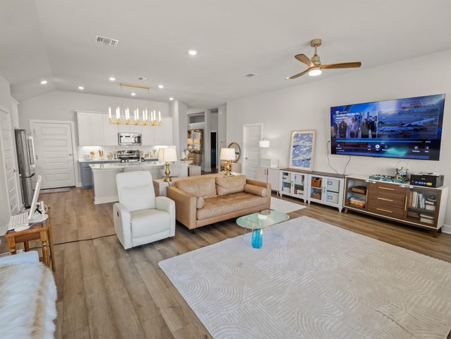 230 Coleto TRL, Bastrop, TX 78602