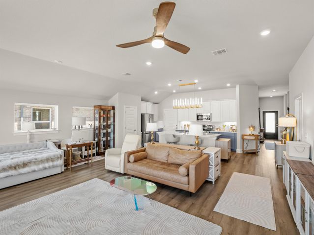 230 Coleto TRL, Bastrop, TX 78602