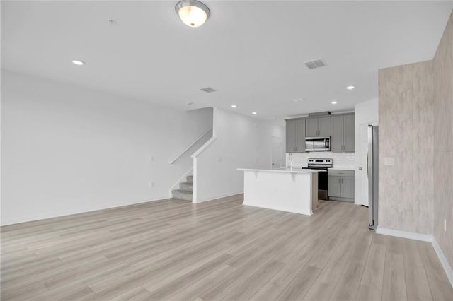 2026 CRAPE JASMINE LANE, Orlando, FL 32824