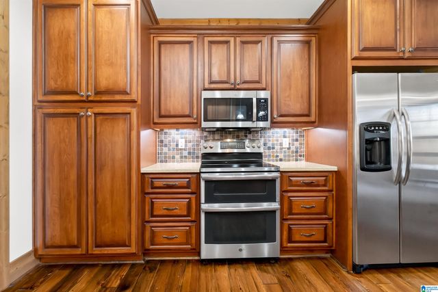 1035 TARA DRIVE, Chelsea, AL 35051