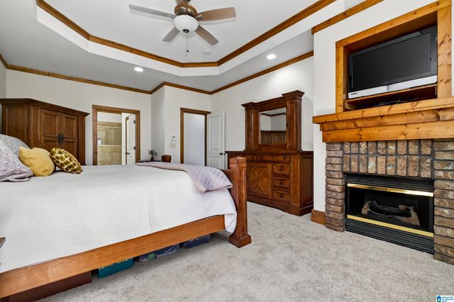 1035 TARA DRIVE, Chelsea, AL 35051