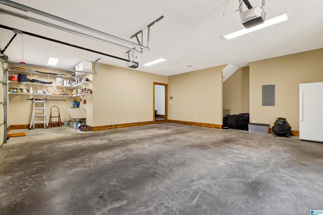 1035 TARA DRIVE, Chelsea, AL 35051