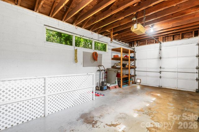 219 West Park Drive, Morganton, NC 28655