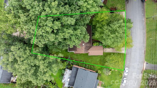 219 West Park Drive, Morganton, NC 28655