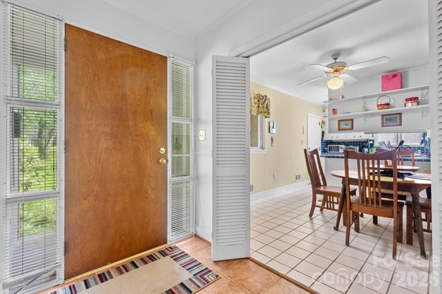 219 West Park Drive, Morganton, NC 28655