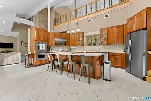 500 Thrall Avenue, Suffield, CT 06078