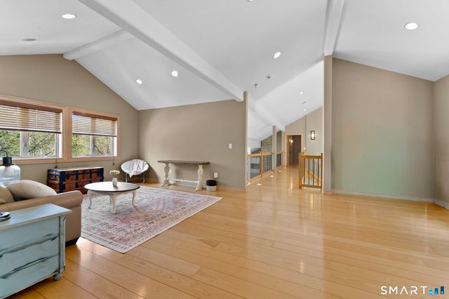 500 Thrall Avenue, Suffield, CT 06078