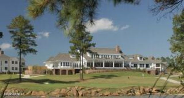 145 Holly Springs Court, Southern Pines, NC 28387