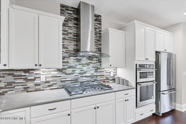 145 Holly Springs Court, Southern Pines, NC 28387