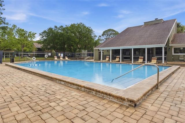 6060 PEREGRINE AVENUE 17E, Orlando, FL 32819