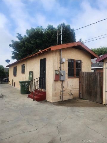 243 E 82nd, Los Angeles, CA 90003