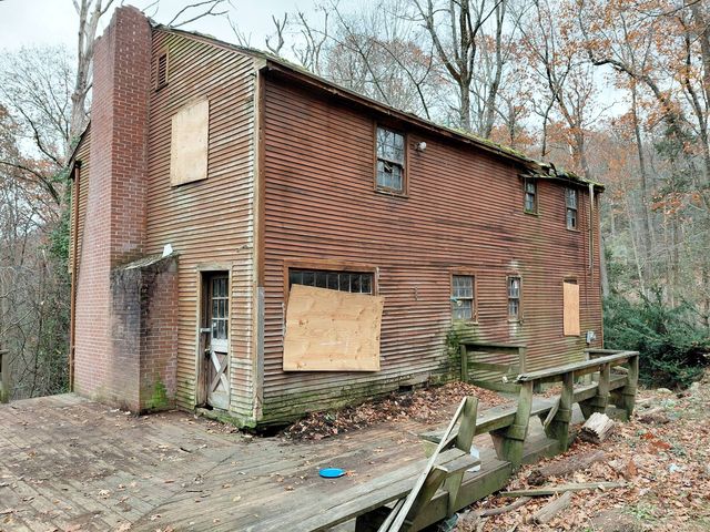 283 Mountain View Road, Somers, CT 06071