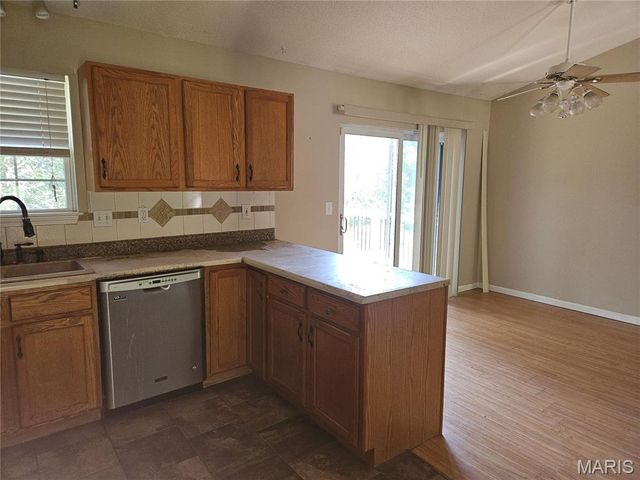 929 Carla Drive, Troy, IL 62294