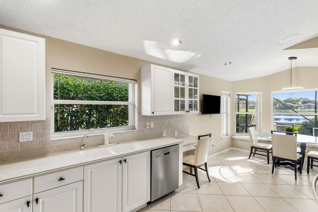 11948 Habana Avenue, Boynton Beach, FL 33437