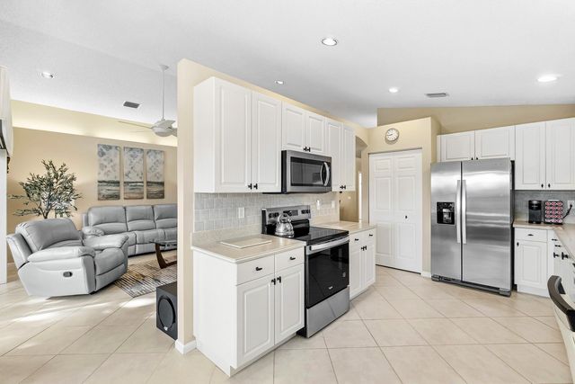 11948 Habana Avenue, Boynton Beach, FL 33437