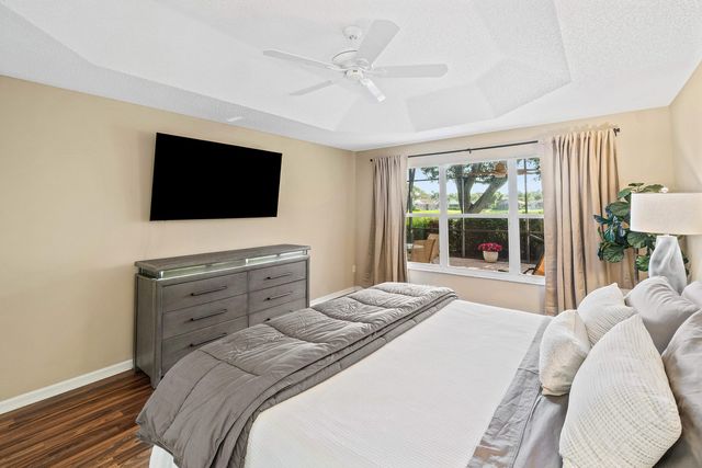 11948 Habana Avenue, Boynton Beach, FL 33437