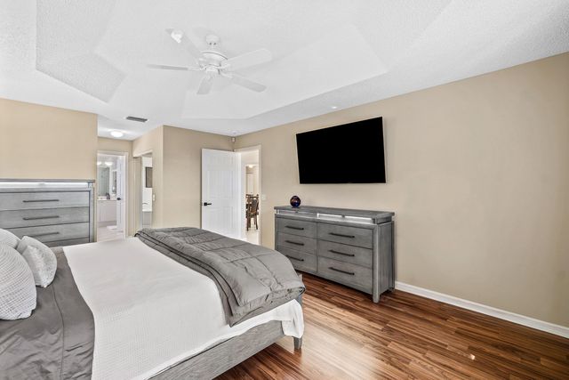 11948 Habana Avenue, Boynton Beach, FL 33437