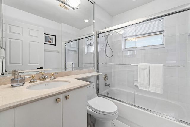 11948 Habana Avenue, Boynton Beach, FL 33437