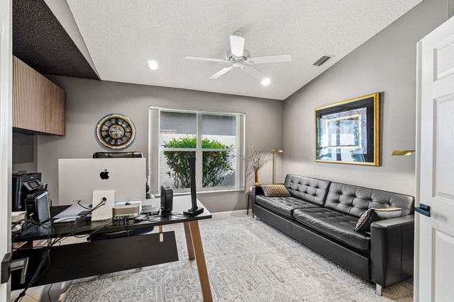 11948 Habana Avenue, Boynton Beach, FL 33437