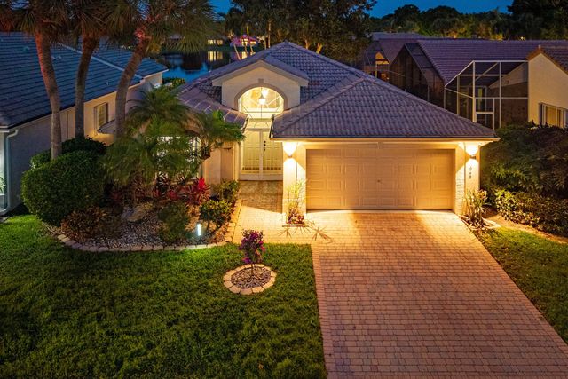 11948 Habana Avenue, Boynton Beach, FL 33437