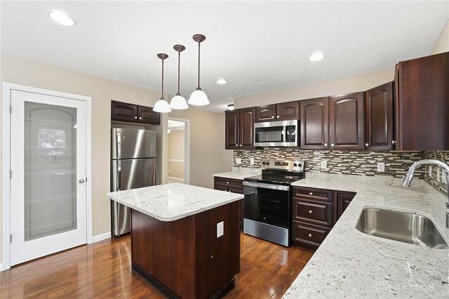 2018 Bridgewater Lane, Monroe, OH 45050