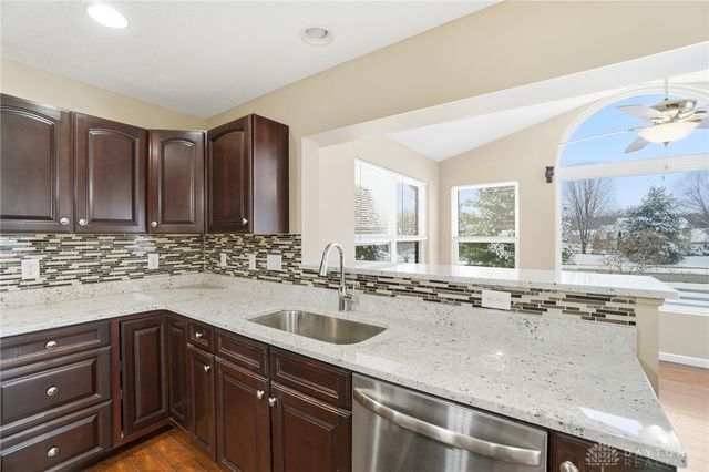 2018 Bridgewater Lane, Monroe, OH 45050