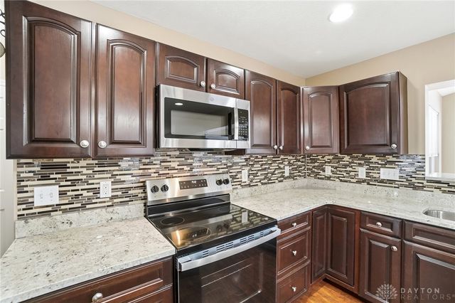 2018 Bridgewater Lane, Monroe, OH 45050