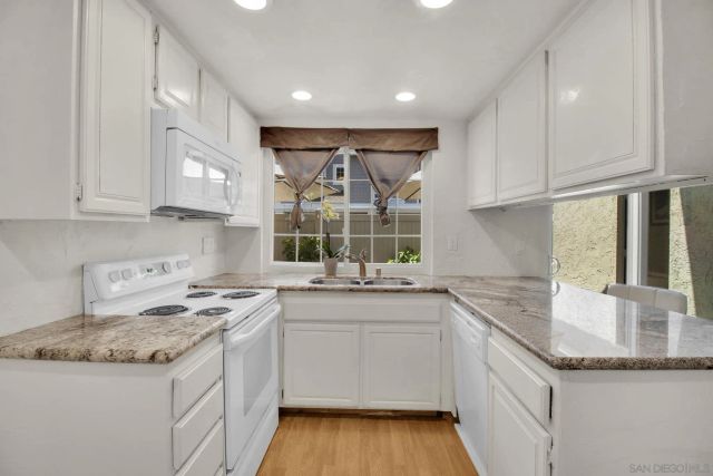 3787 Balboa Ter C, San Diego, CA 92117