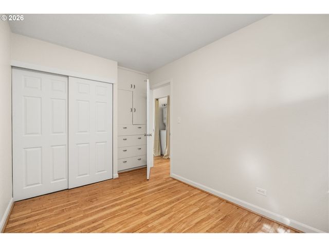 2187 W 15TH Ct, Eugene, OR 97402