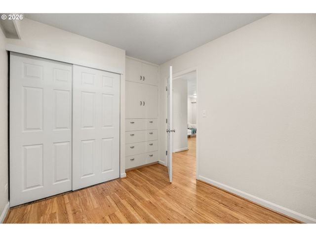 2187 W 15TH Ct, Eugene, OR 97402