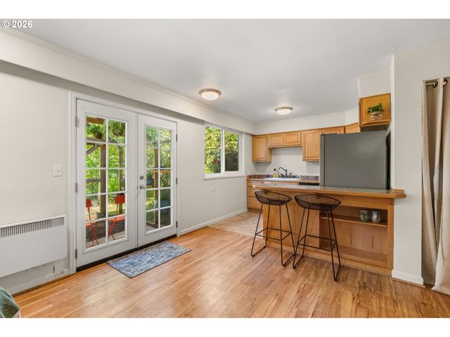 2187 W 15TH Ct, Eugene, OR 97402
