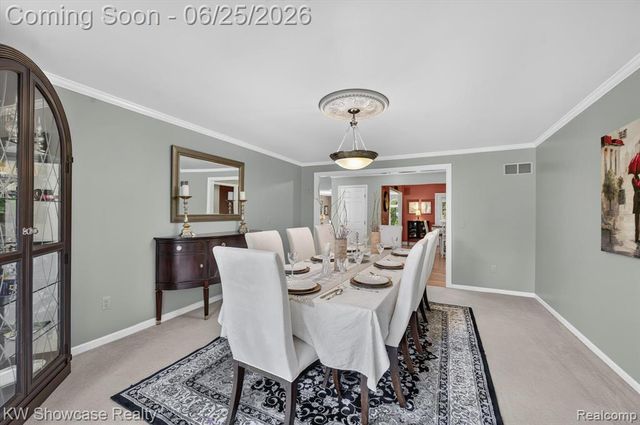 11073 Sandy Creek Drive, South Lyon, MI 48178