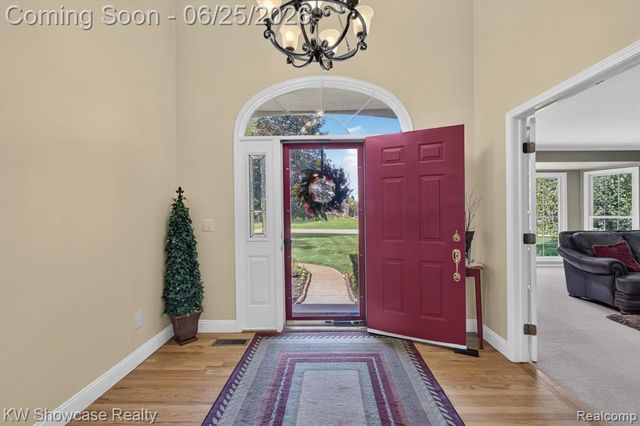 11073 Sandy Creek Drive, South Lyon, MI 48178