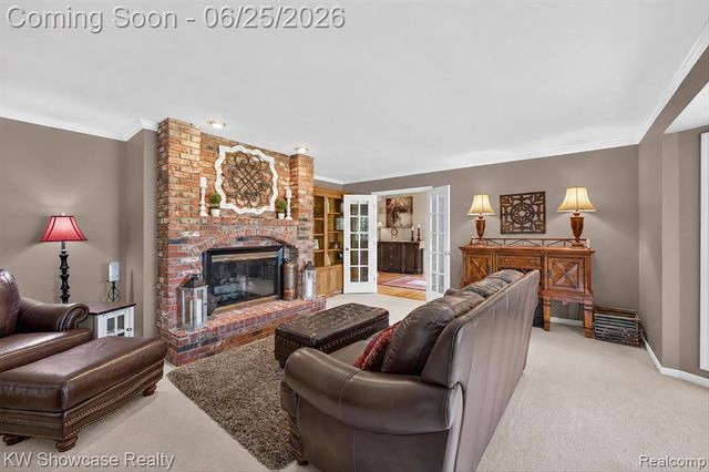 11073 Sandy Creek Drive, South Lyon, MI 48178