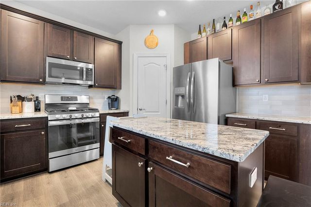 5235 Doswell ST, Norfolk, VA 23502