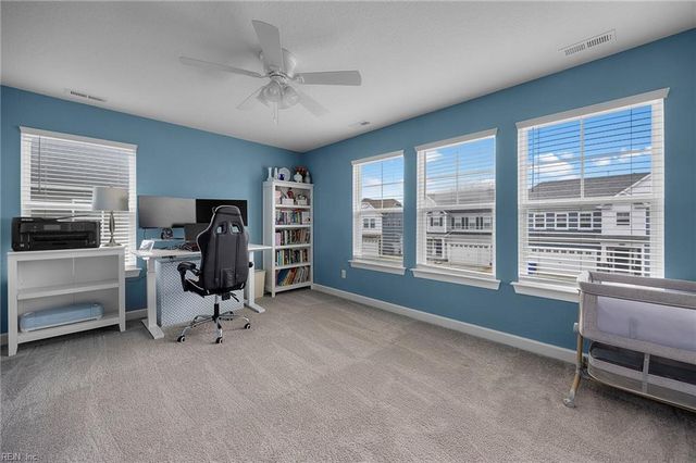 5235 Doswell ST, Norfolk, VA 23502