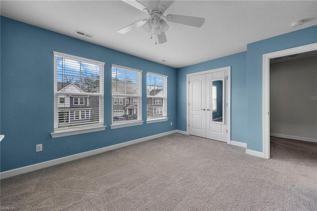 5235 Doswell ST, Norfolk, VA 23502