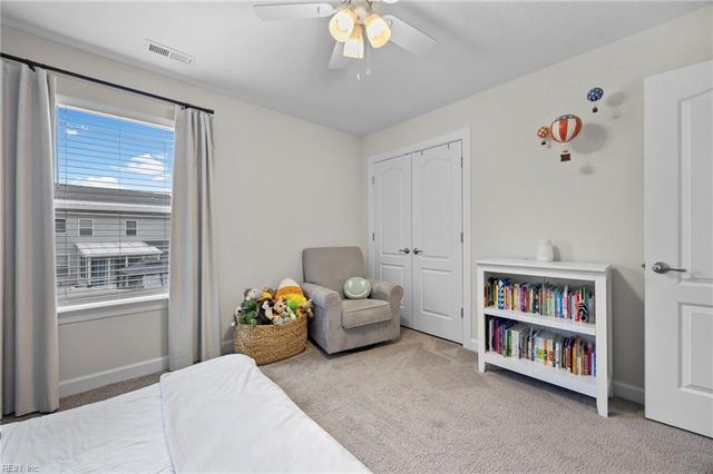 5235 Doswell ST, Norfolk, VA 23502