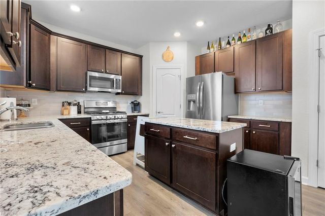 5235 Doswell ST, Norfolk, VA 23502