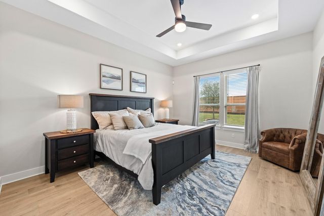 313 E Luna Blue LN, Jarrell, TX 76537