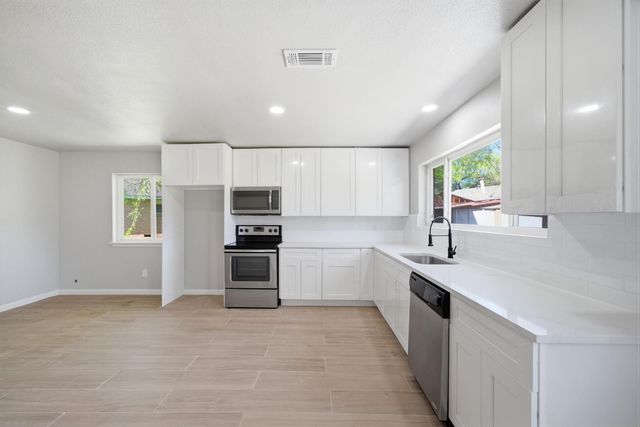 7530 Millbrae Lane, Houston, TX 77041