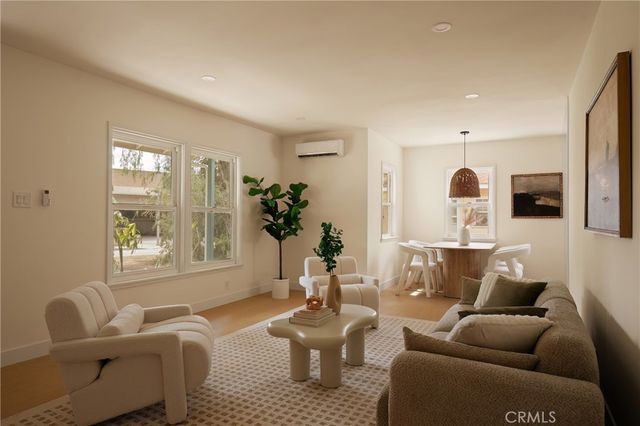 439 Montana Street, Monrovia, CA 91016
